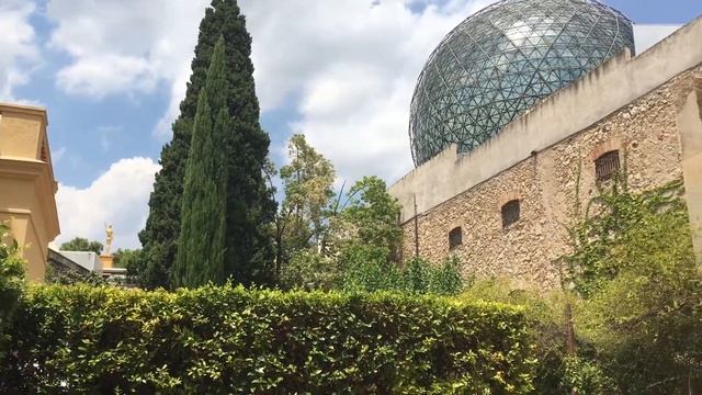 МУЗЕЙ САЛЬВАДОРА ДАЛИ / ИСПАНИЯ / SPAIN / MUSEUM OF DALI смотреть онлайн