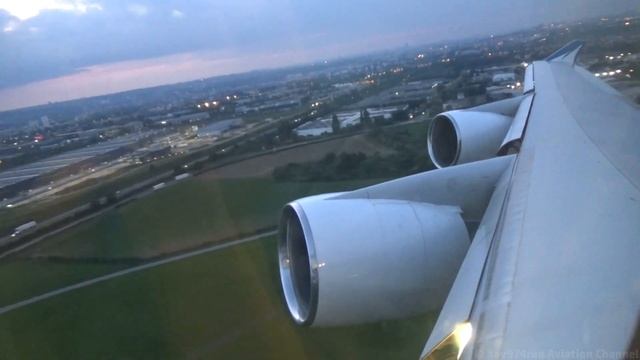Takeoff flight SS910 ORY - RUN in Boeing 747-400 Corsair International at Paris Orly Airport смотреть онлайн