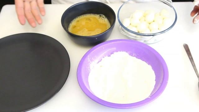 ЦЕЛЫЕ ЖАРЕНЫЕ ЯЙЦА /Квек-Квек / FRIED EGGS