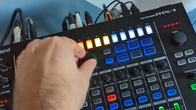 #dawless jam bass synth #roland #sh01a breakbeat jam смотреть онлайн