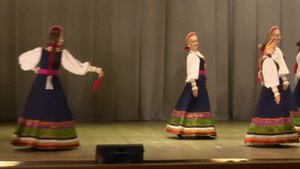 "Платочек аленький" хоровод