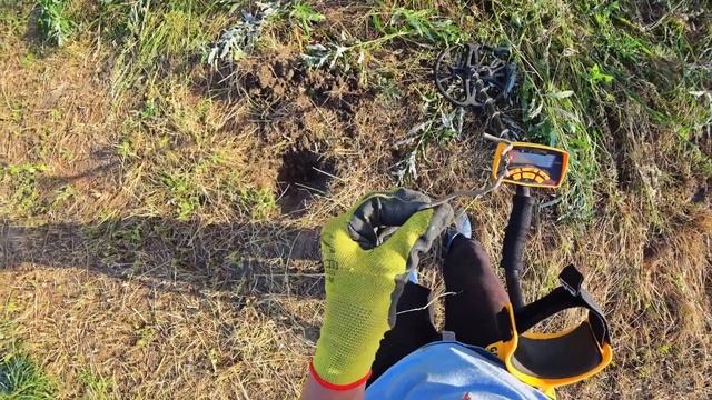 Нашел царскую серебряную монету! Копаю c Garrett Ace 250 смотреть онлайн