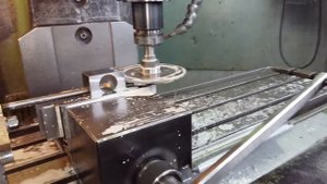 Работа на фрезерном станке