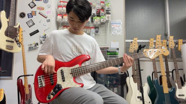 フェンダーアメデラ5弦の復刻版が最高すぎる件について【fender MIJ LIMITED DELUXE JAZZ BASS V】 смотреть онлайн