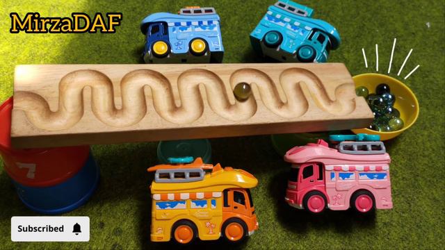 Marble Run Race - Marble Run ASMR Cruzer Roadstar Station Wagon Car смотреть онлайн