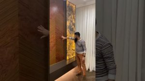 Стеновая панель из шпона камня и разных пород дерева
