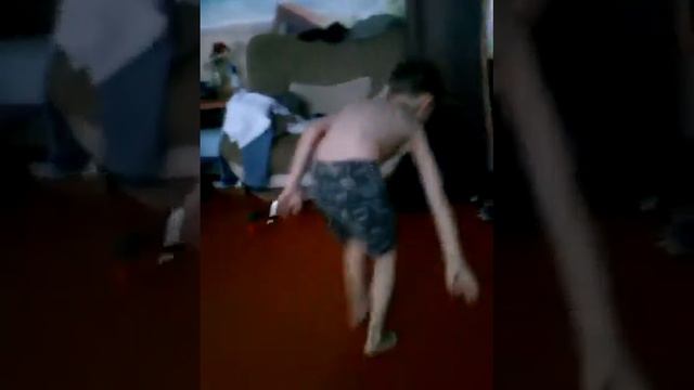 Проснулся злой смотреть онлайн