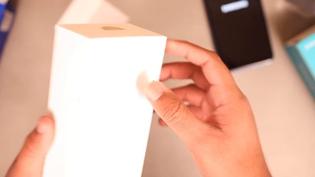 Samsung Galaxy J4 Core 2019 Unboxing And Hand's On смотреть онлайн