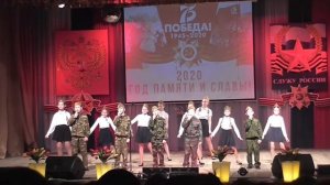 "Попурри на тему песен военных лет"