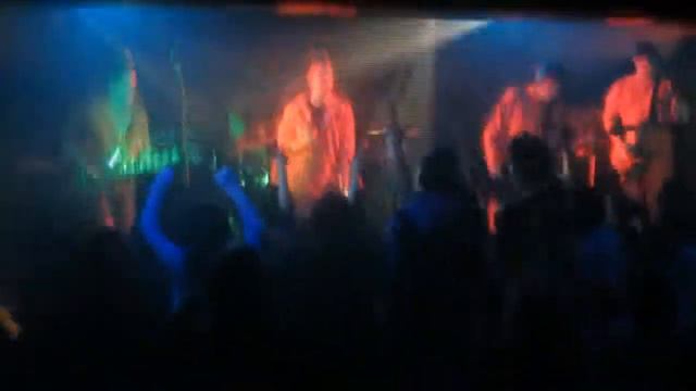 ✫ E.C.L.I.P.S.E - Три Полоски (Animal ДжаZ cover 2014) смотреть онлайн