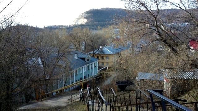 15⁄04⁄2016 Красная глинка, голуби в голубятне смотреть онлайн