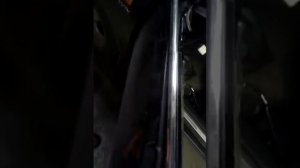 Как снять молдинг стекла на Camry v30