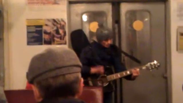 Откровенно поёт Цоя смотреть онлайн