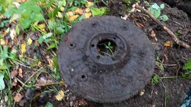 БОЛЬШОЙ МЕТАЛЛОКОП С КУЧЕЙ НАХОДОК смотреть онлайн