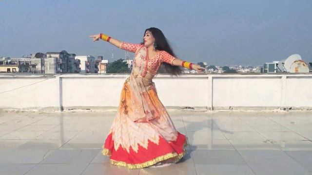 Shahnozi Rustam - Qamat Beland - Шахнози Рустам - شهنازی قامت بلند! Dance with Alisha смотреть онлайн