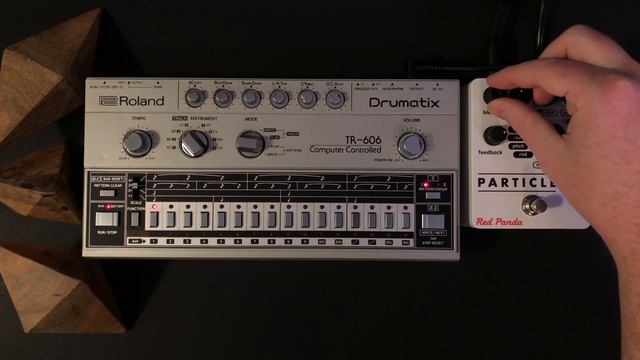 Sound Check: Red Panda Particle with Roland TR-606 смотреть онлайн