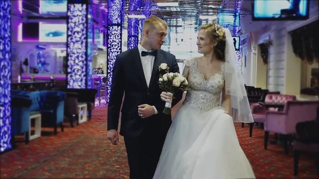 Свадебный клип в Грибоедовском загсе, фотосессия в гостинице Корстон, интервью в загсе и на банкете смотреть онлайн