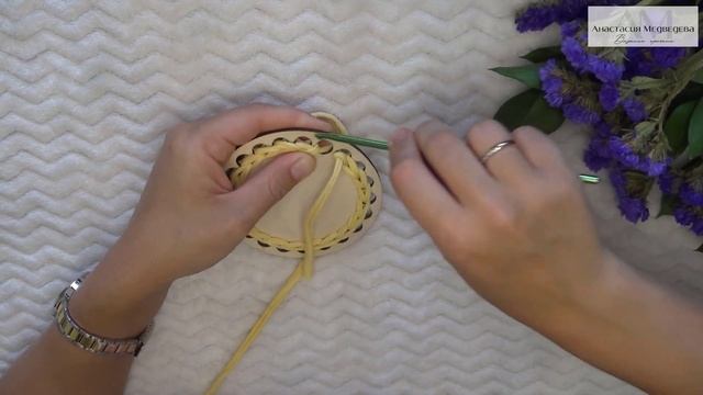 Как ПРАВИЛЬНО и красиво ОБВЯЗАТЬ круглое деревянное ДНО или КРЫШКУ / ОПИСАНИЕ обвязки круга КРЮЧКОМ смотреть онлайн