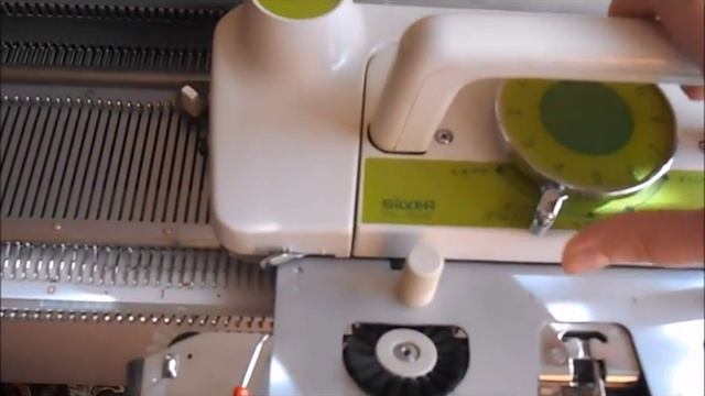 Полый шнур на вязальной машине Silver Reed (Сильвер рид) смотреть онлайн