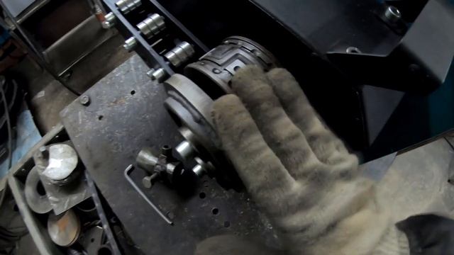 Давим узор на металле ...просто и легко...#холоднаяковка #бизнес
