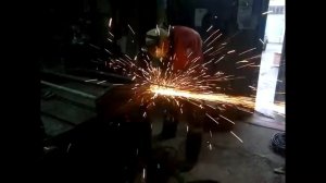 Как я работаю болгаркой и сваркой
