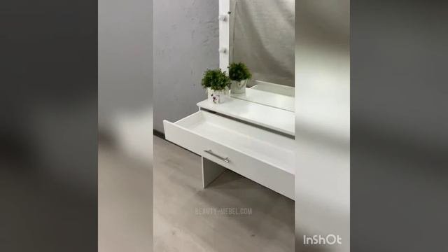 Стол для макияжа с центральным ящиком и зеркалом, стол для визажиста, туалетный столик
