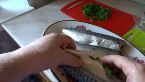 СКУМБРИЯ. Диетическое Приготовление Скумбрии в Духовке с Яблоками в Фольге //Mackerel in the oven