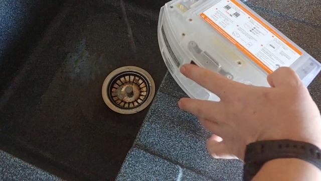 Робот-пылесос Roidmi EVE Plus - контейнер влажной уборки смотреть онлайн