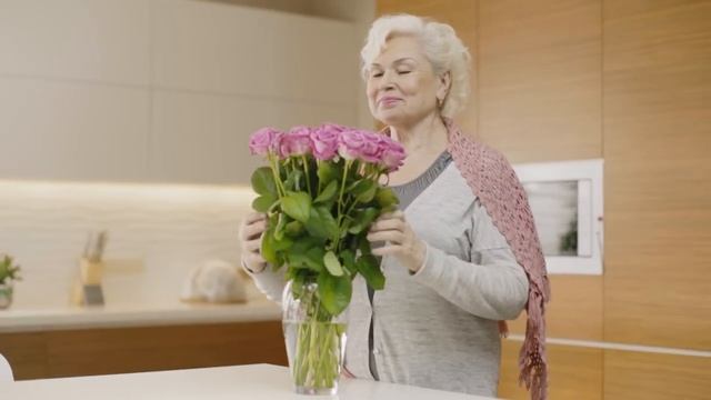 Prestigio Smartbook 141C commercial video, EN смотреть онлайн