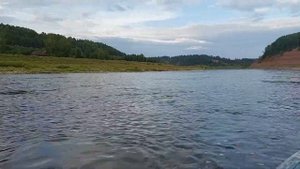 На лодке через Сухону к фонтану в Опоках