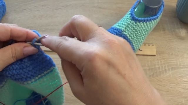 Тапочки  , котррые не спадают с ноги. Для начинающих  Очень удобные