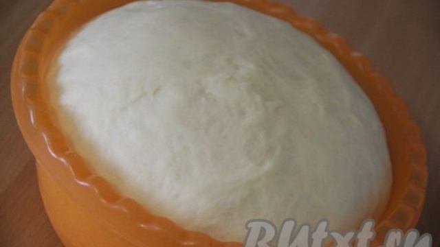 Пирог с сырной начинкой