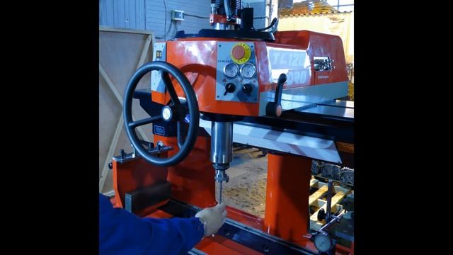 Демонстрация китайского станка TL 120 DRO для ремонта сёдел ГБЦ (16...120 мм.) смотреть онлайн