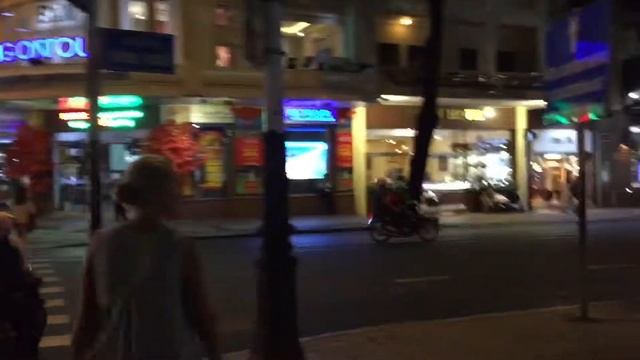 Вьетнам Хошимин Большой торговый центр!!!