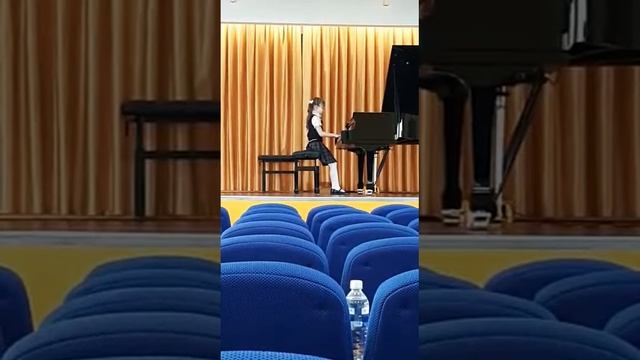 Бах Прелюдия, Диабели Сонатина , Майкапар Колыбельная смотреть онлайн