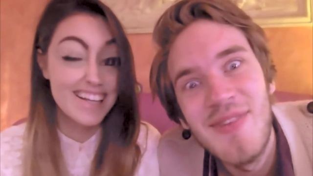 HOW TO BE UGLY! (Photobooth Tag) - (Fridays With PewDiePie - Part 72) смотреть онлайн