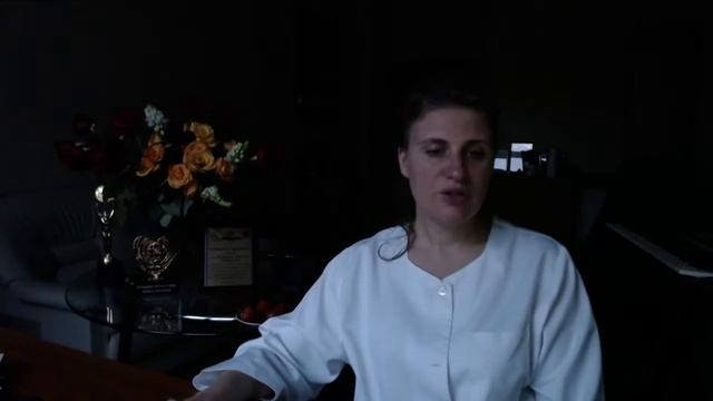 Причины возникновения узелков голосовых складок. Прямой эфир фониатра Екатерины Осипенко. смотреть онлайн