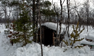 Ура! она попала.. Как я поехал на рыбалку..Моя избушка в тундре.