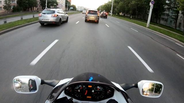 Ситуации вместе с GSX1300R Hayabusa смотреть онлайн