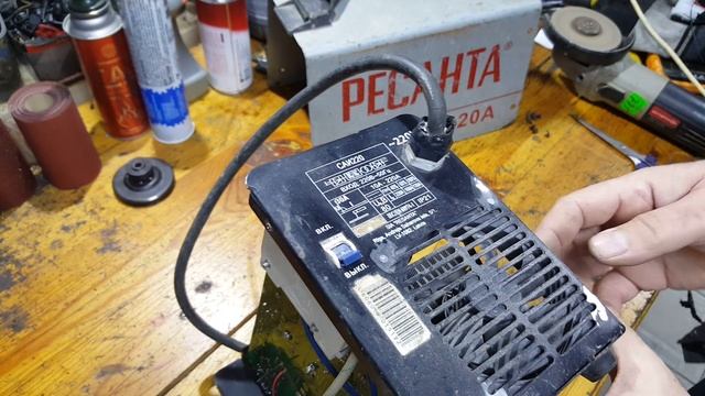 Профилактика Сварочного инвертора РЕСАНТА САИ 220 - Замена вентилятора охлаждения. смотреть онлайн