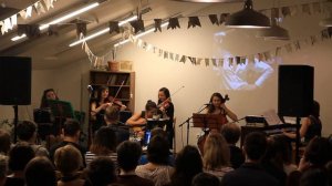 Саунтдрек к фильму "Криминальное чтиво"— симфо-группа Пятый Элемент