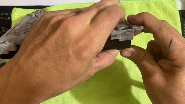 UCONNECT 8.4 Bubbles in the screen fixed смотреть онлайн