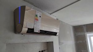 Установка сплит системы KENTATSU TITAN GENESIS KSGX26HFAN1-GL. Золотой кондиционер