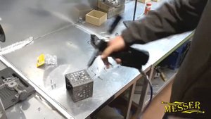 Пневматический вытяжной заклепочник MESSER AHR 101S
