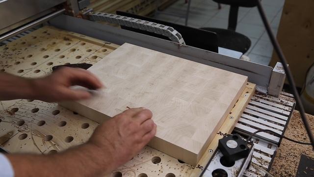 Торцевая разделочная доска с гербом Пруссии смотреть онлайн