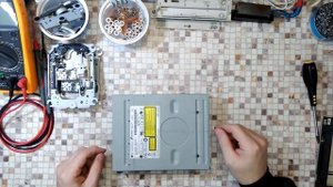 Самодельный 3D-принтер из CD/DVD. Часть 1. Корпус и механика. Подробно.