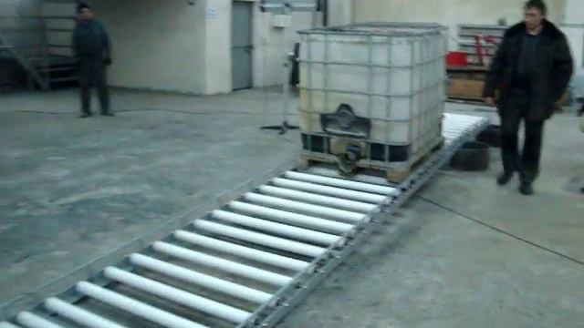 Тестирование схода пластикового куба смотреть онлайн