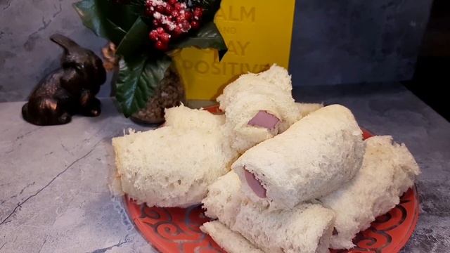 Сосиски на завтрак!! Супер идея!  #вкусныйзавтрак #сосискиназавтрак #идеязавтрака #хлебисосиски