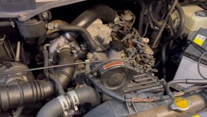 Видео обзор запуска двигателя 3CT с распила Toyota TownACE NOAH 168.000 км