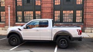 Вот почему Ford F-150 Raptor 2017 года стоит $65 000.mkv